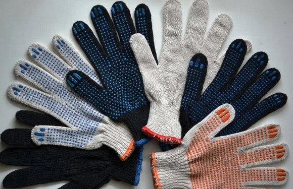 bunch of work gloves