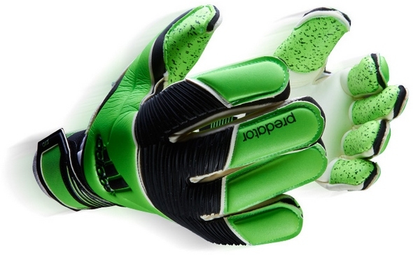 green goalkeeper gloves